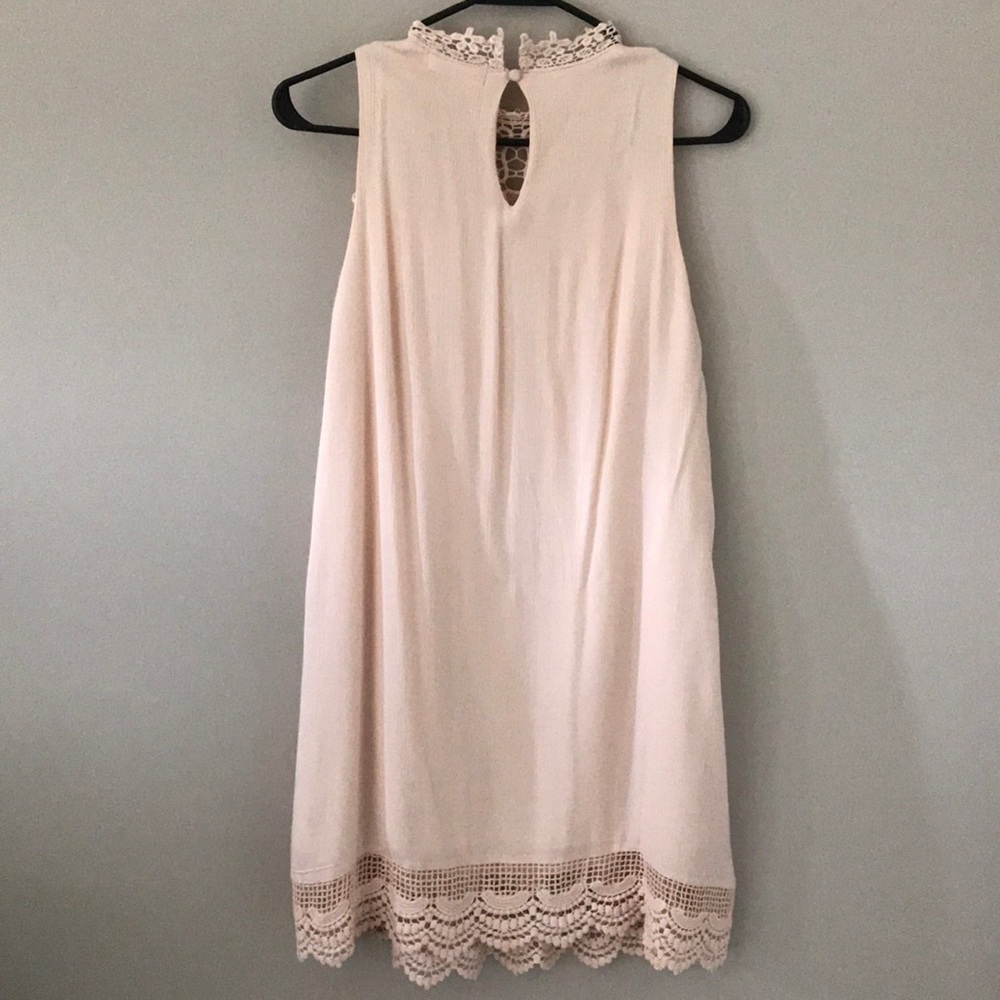 Altar’d State pink dress - Picture 4 of 5